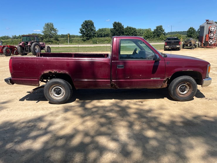 #207-•-1996-cheverloet-silverado-1500-(has-wi-title)-image-4