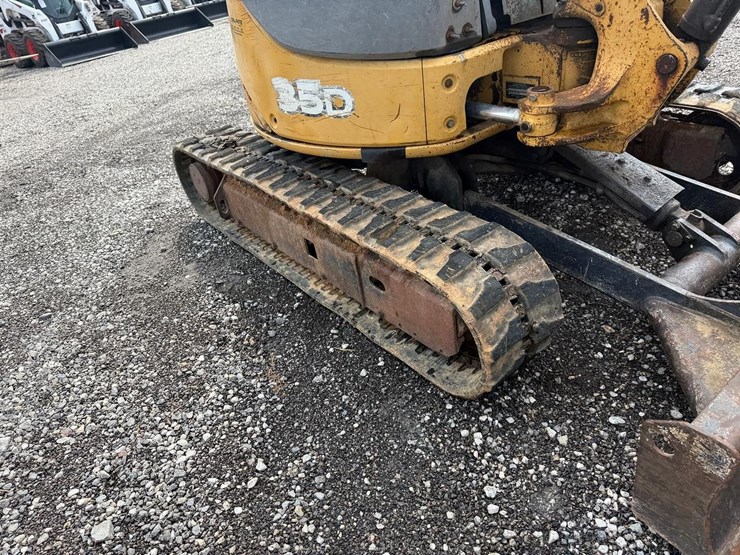 deere-35d-image-11