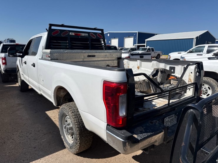 2017-ford-f250-image-4