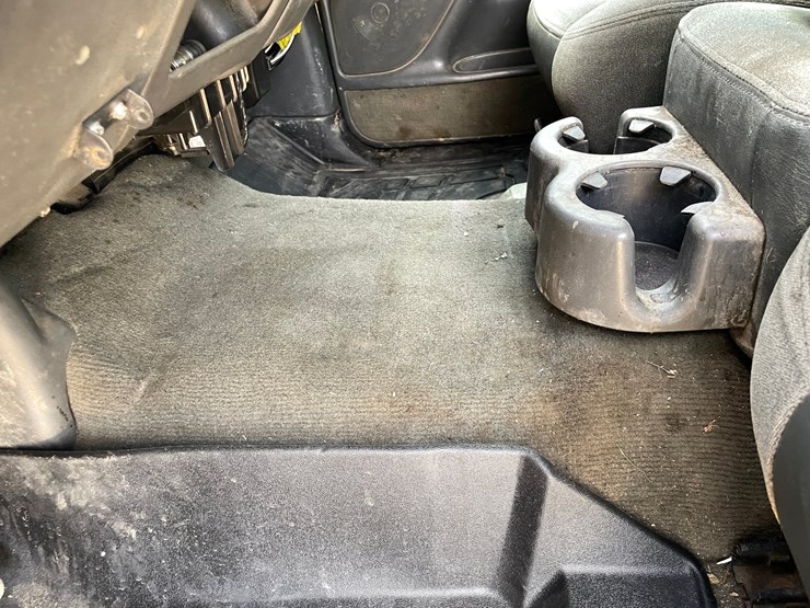2003-chevrolet-silverado-2500hd-image-84