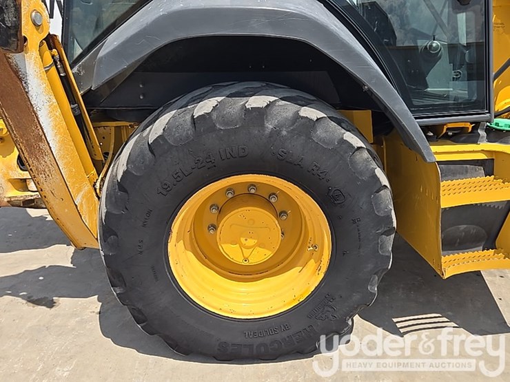 2012-deere-310sk-image-12