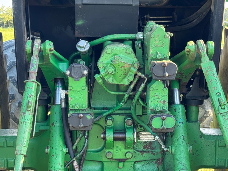 john-deere-4850-image-20