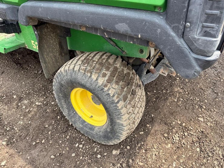 2014-john-deere-gator-tx-image-13