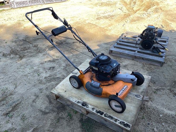 #3587-•-yard-king-performance-push-mower-image-3
