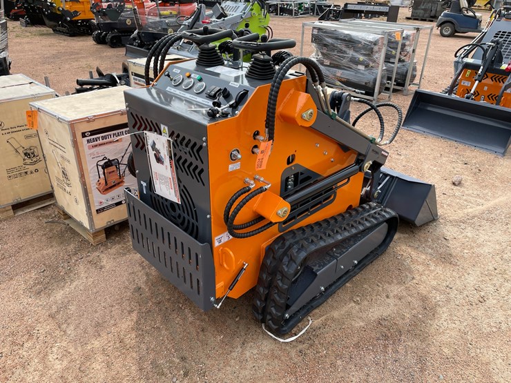 #5634-•-landhonor-mini-skid-steer-loader-me380r2-(mosinee,-wi)-image-3