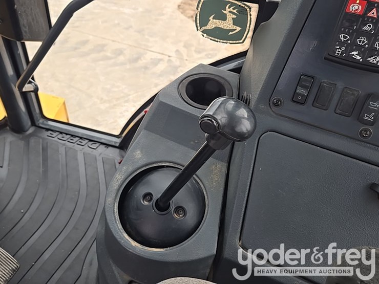 2012-deere-310sk-image-63