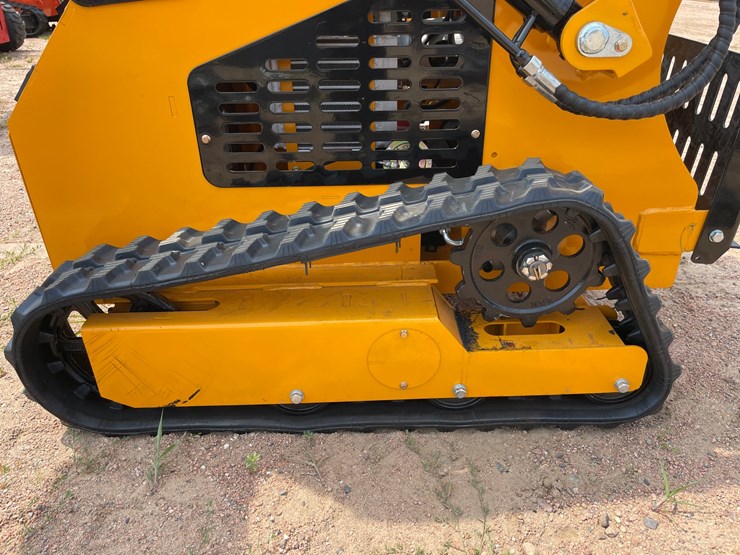 #5593-•-mms-ms360t-mini-tracked-skid-steer-loader-(mosinee,-wi)-image-12