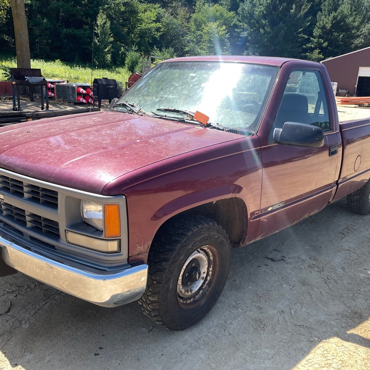 #207 • 1996 Cheverloet Silverado 1500 (Has WI Title)
