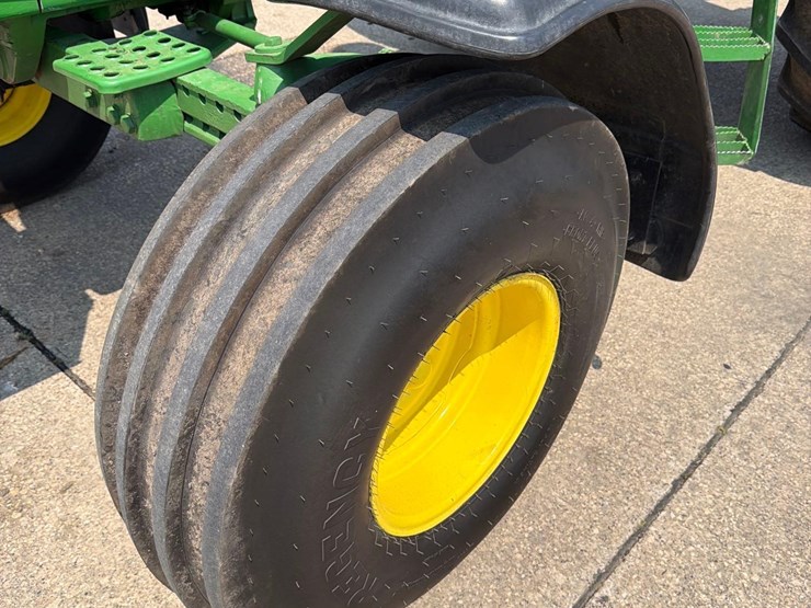 john-deere-4450-image-17