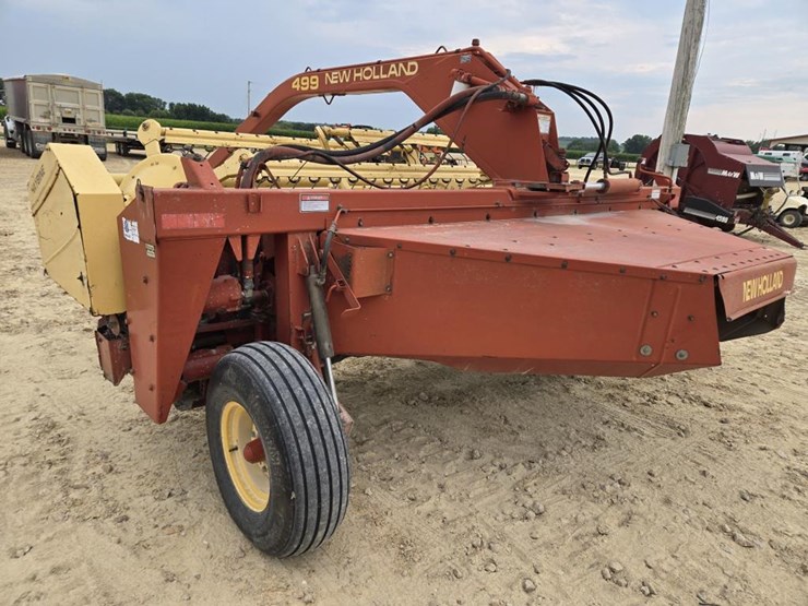 new-holland-499-image-9