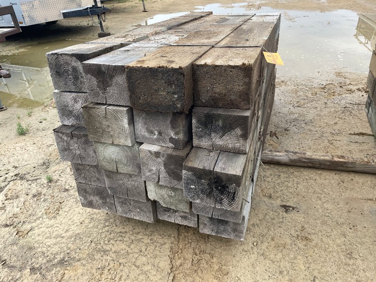 #3637-•-bundle-of-used-guard-rail-posts-image-8