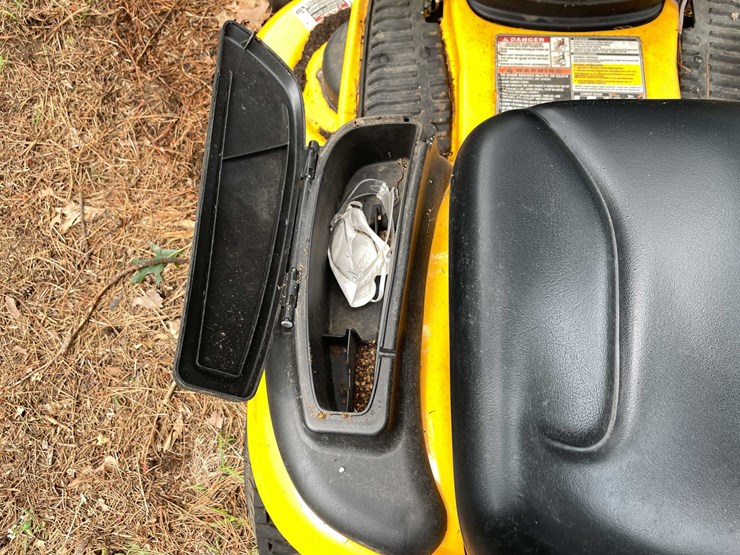 #5755-•-cub-cadet-riding-lawn-mower-ltx-1045-hydraulic-image-13