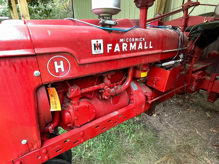 #5701-•-1947-mccormick-farmall-international-harvester-image-7