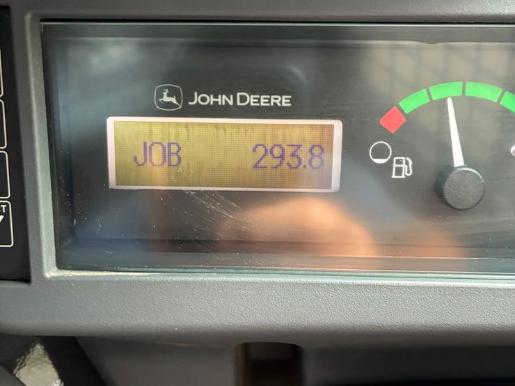 2025-deere-325g-image-13
