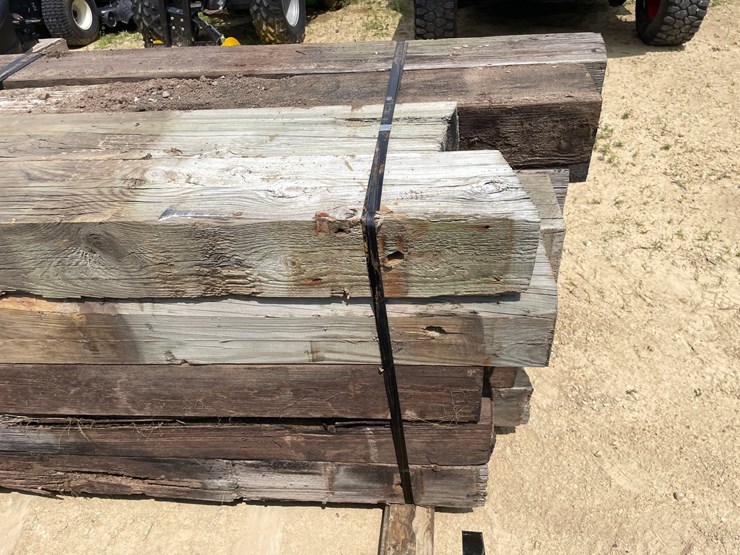 #3608-•-bundle-of-used-guard-rail-posts-image-6