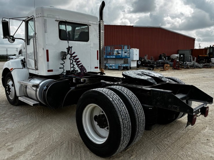 2019-kenworth-t370-image-6