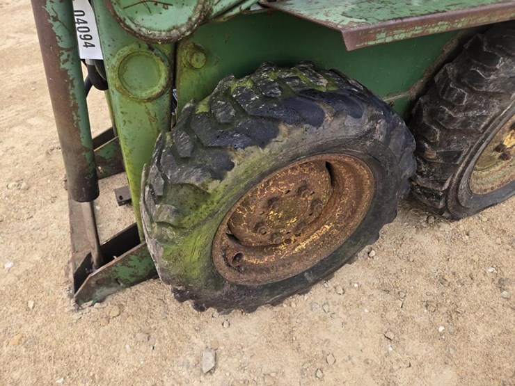 john-deere-90-image-15