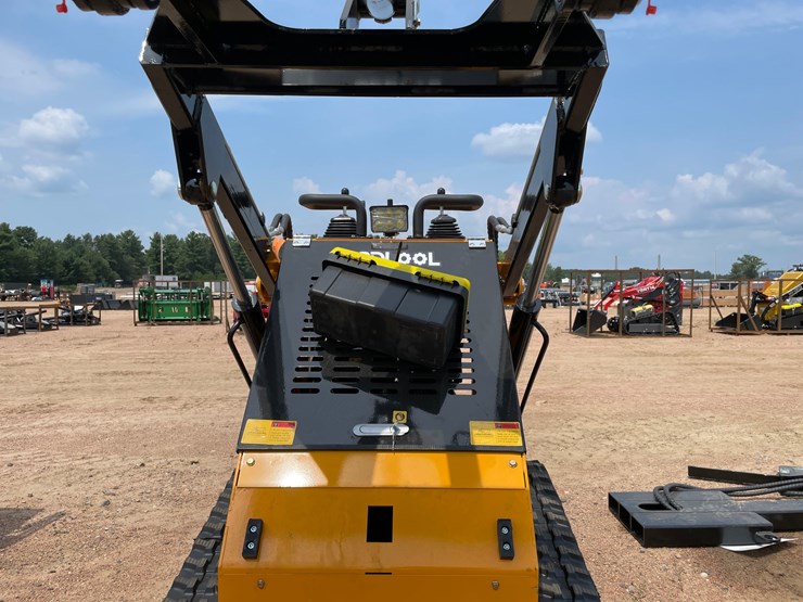 #5593-•-mms-ms360t-mini-tracked-skid-steer-loader-(mosinee,-wi)-image-7