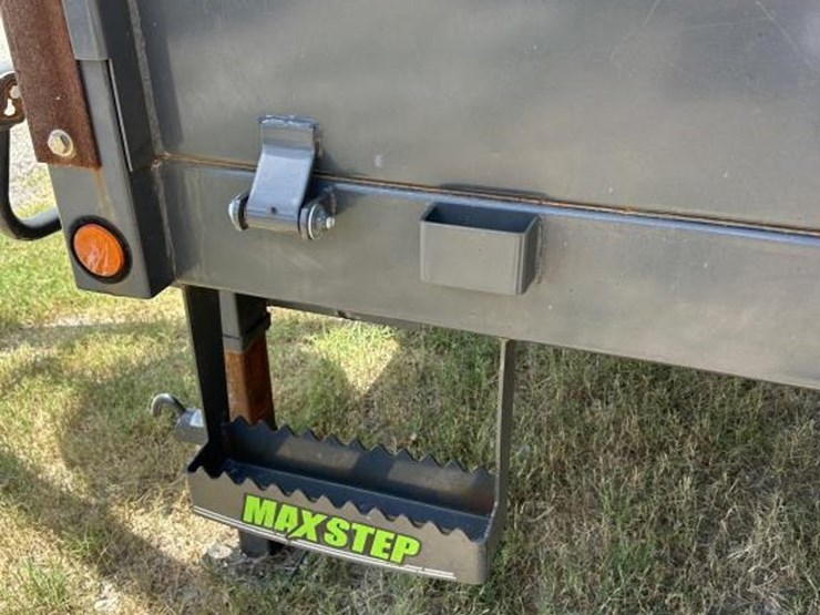 2019-gooseneck-load-trail-image-8