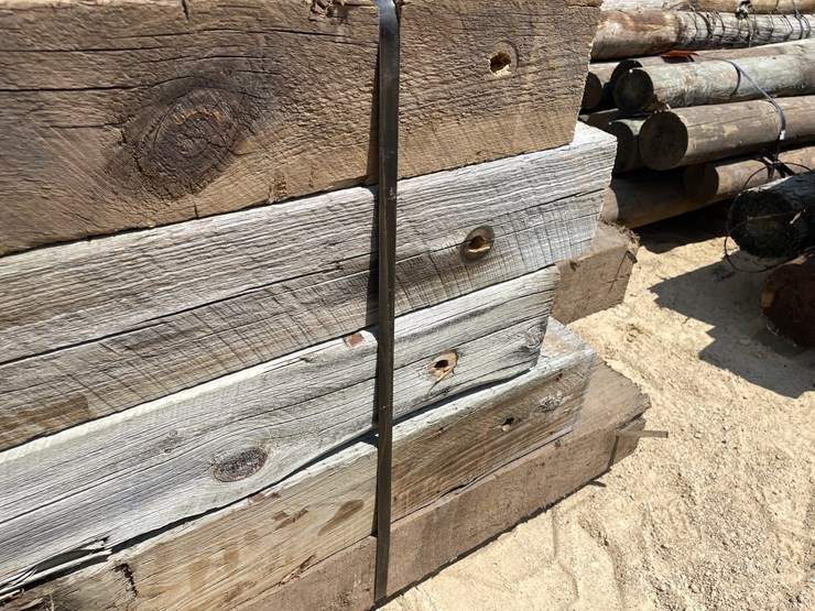 #3596-•-bundle-of-used-guard-rail-posts-image-9