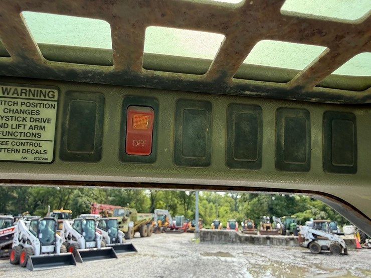 bobcat-t250-image-22