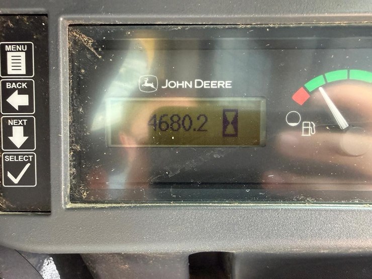 2024-deere-320g-image-24
