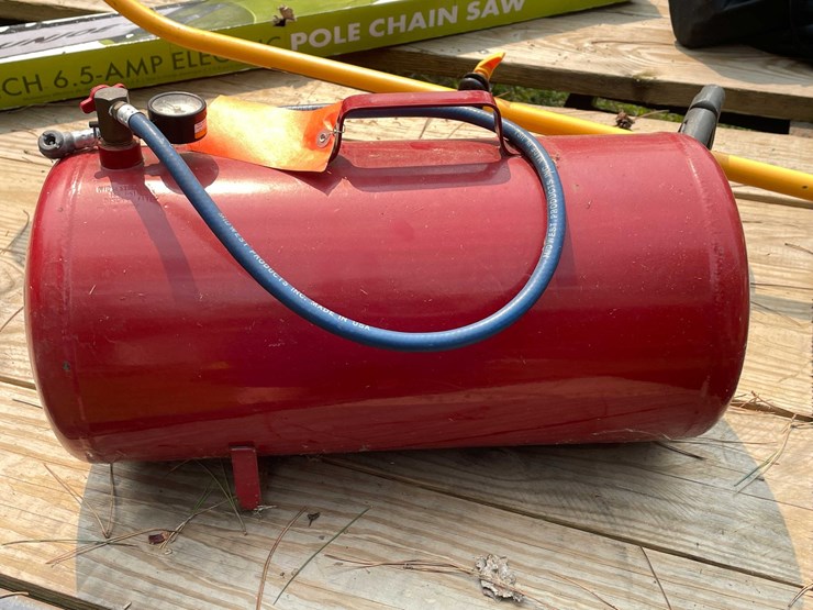 #5724-•-portable-air-tank-image-4