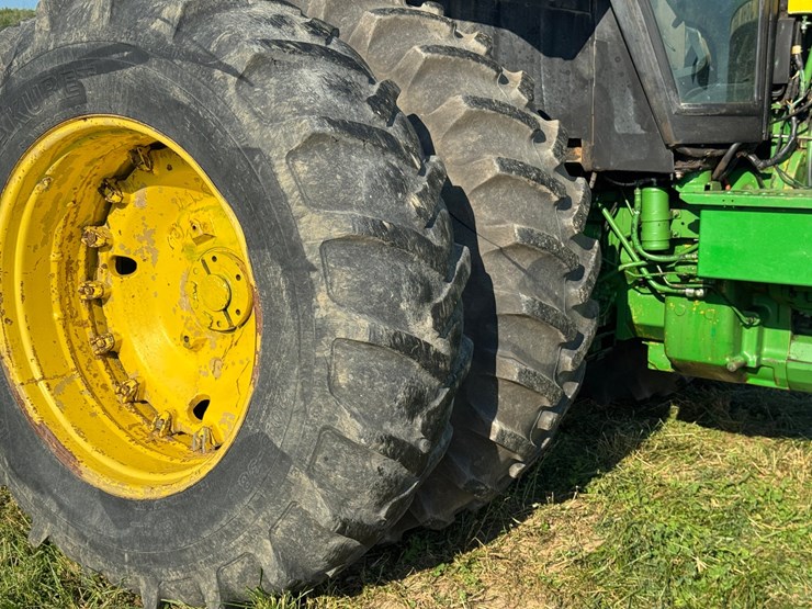 john-deere-4850-image-25