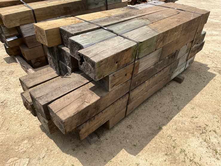 #3609-•-bundle-of-used-guard-rail-posts-image-4
