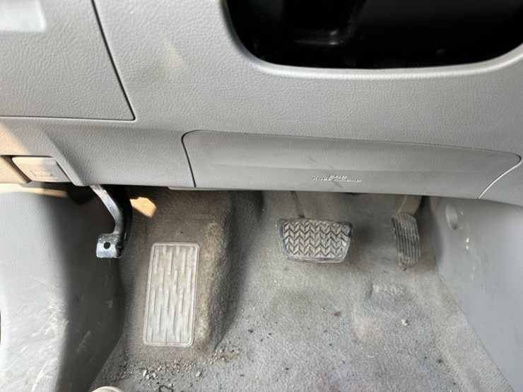 2010-toyota-highlander-image-36