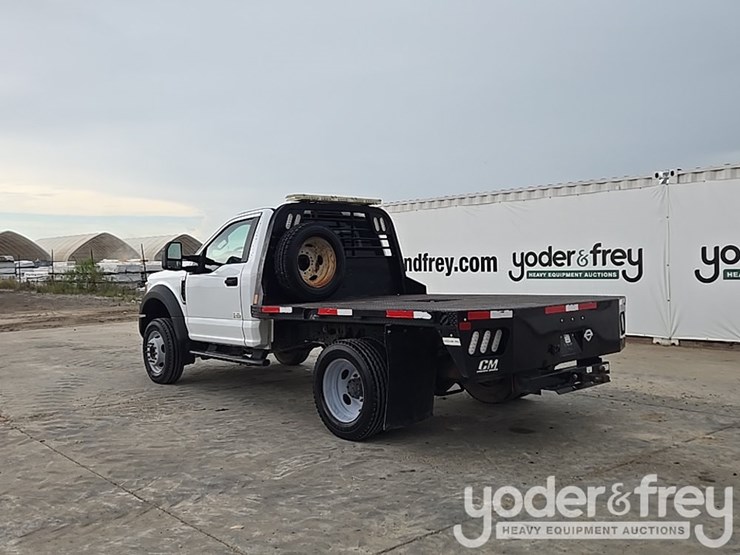 2017-ford-f550-image-3