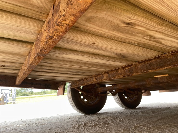 #222-•-2017-12'-tandem-axle-high-side-sport-warrior-trailer-(has-mn-title)-image-47