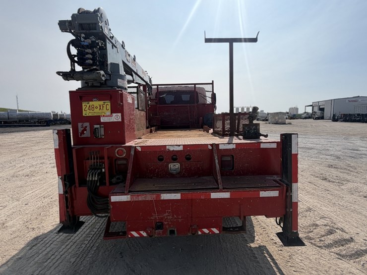 2019-international-durastar-4300-image-6
