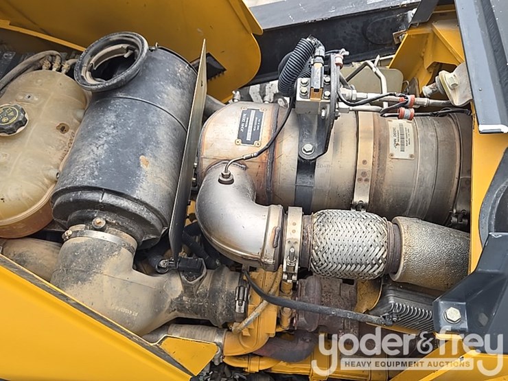 2012-deere-310sk-image-40