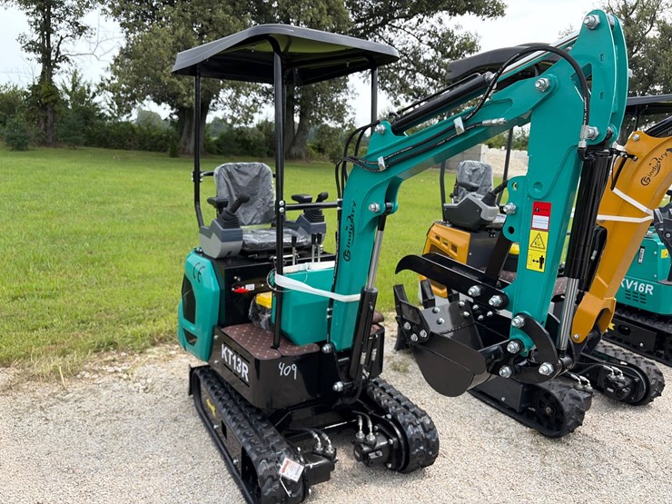 #409-•-unused-cfg-industrial-kt13r-mini-excavator-image-1