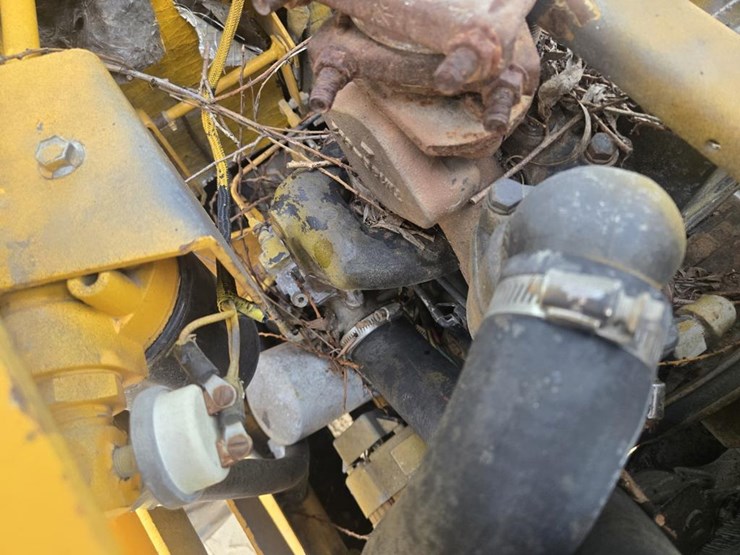 john-deere-570-image-9