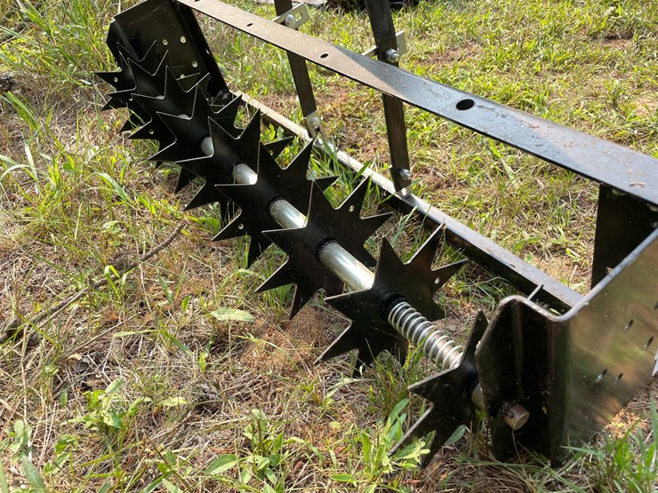 #5729-•-craftsman-tow-behind-aerator-image-4