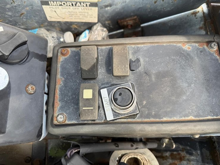 deere-35d-image-23