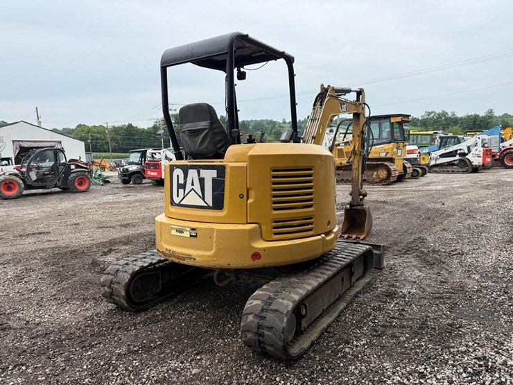 2015-caterpillar-304e2-cr-image-4
