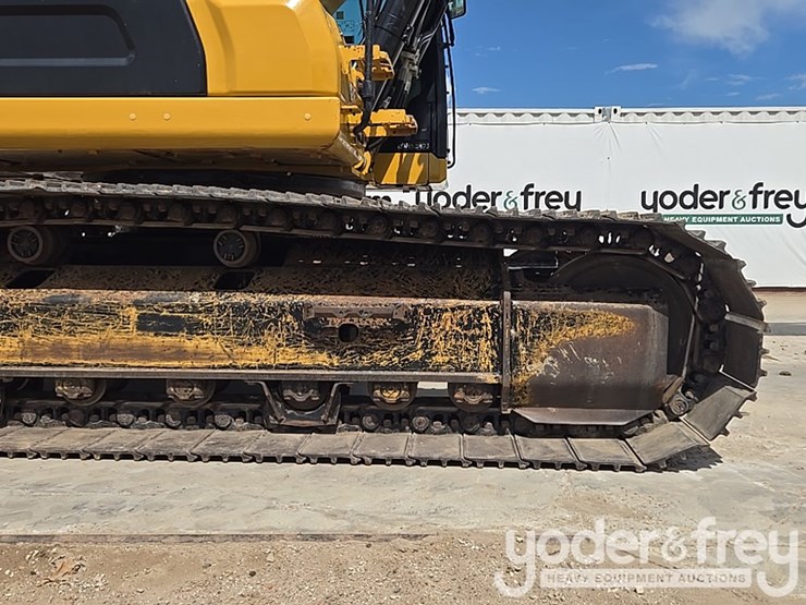 2019-caterpillar-336-image-15