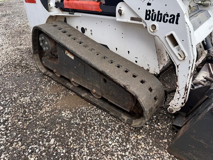 2005-bobcat-t190-image-12
