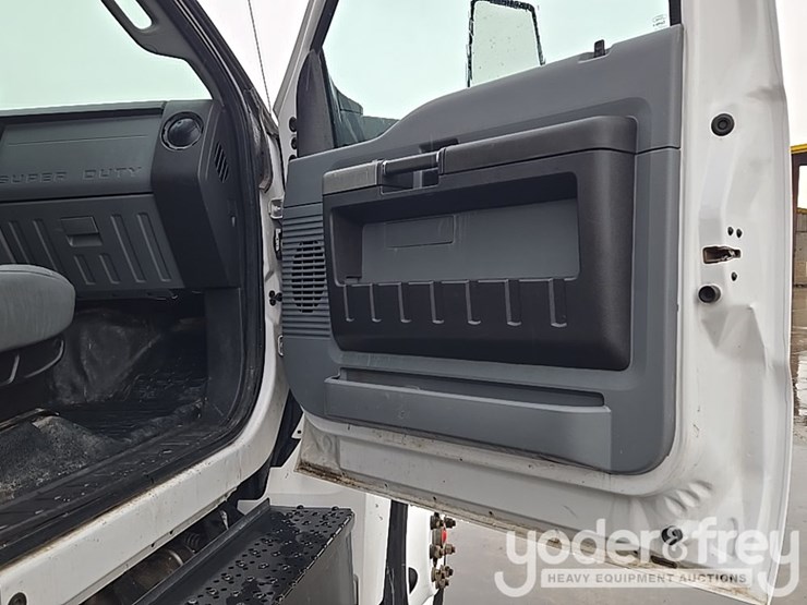 2019-ford-f750-image-47