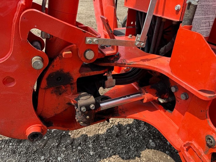 2022-kubota-b26-image-14