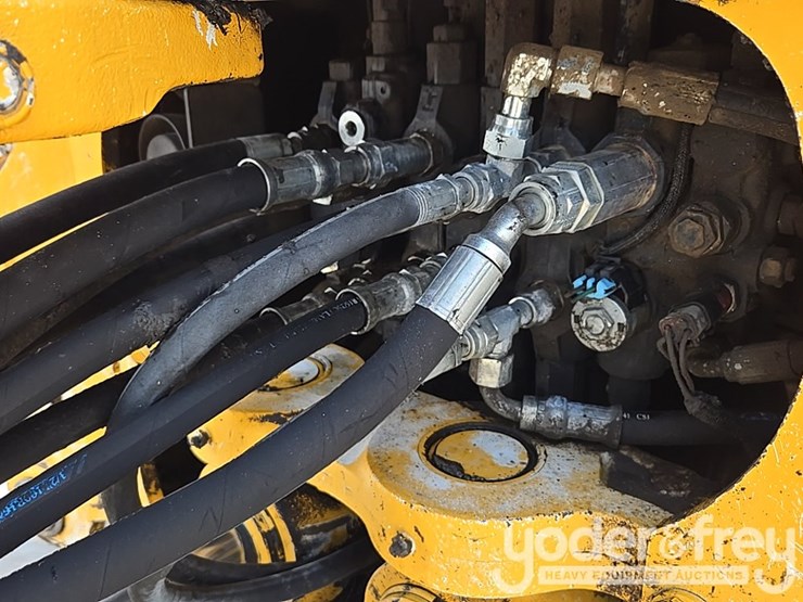 2012-deere-310sk-image-35