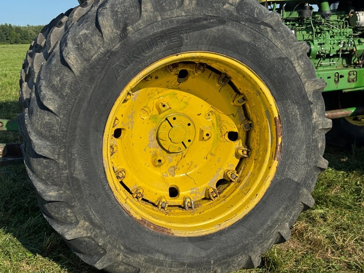 john-deere-4850-image-23