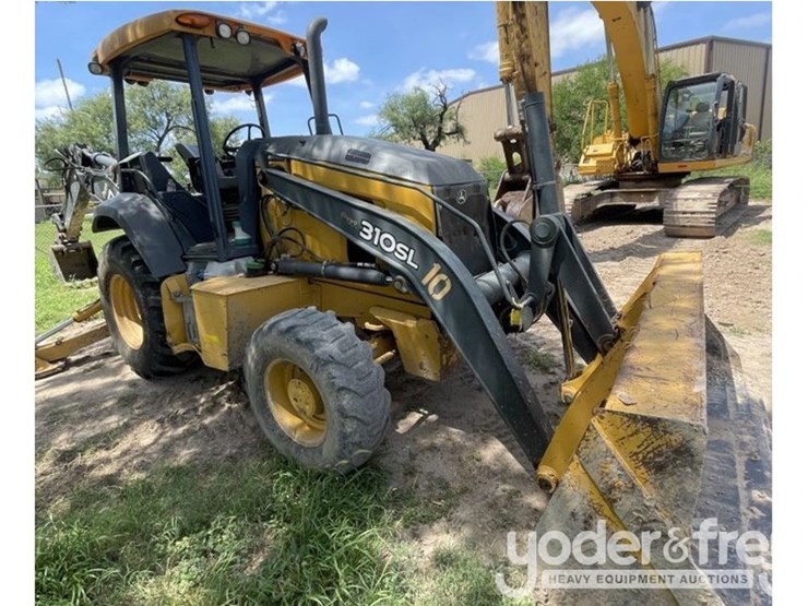 2019-deere-310sl-image-2