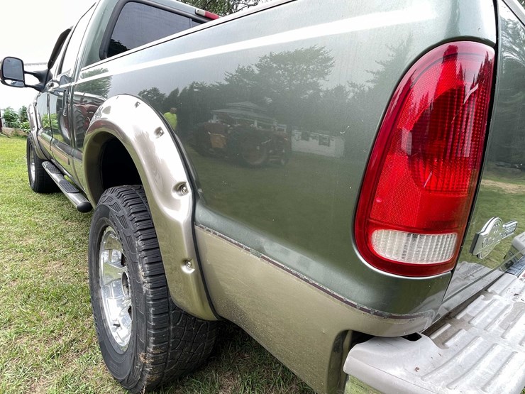 #5703-•-2004-king-ranch-ford-(has-wi-title)-image-40