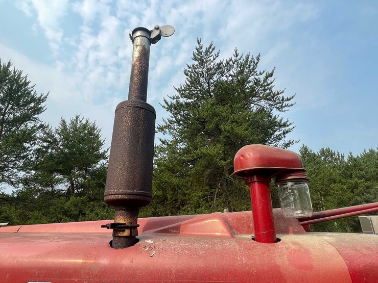 #5700-•-1947-mccormick-farmall-international-harvester-image-28