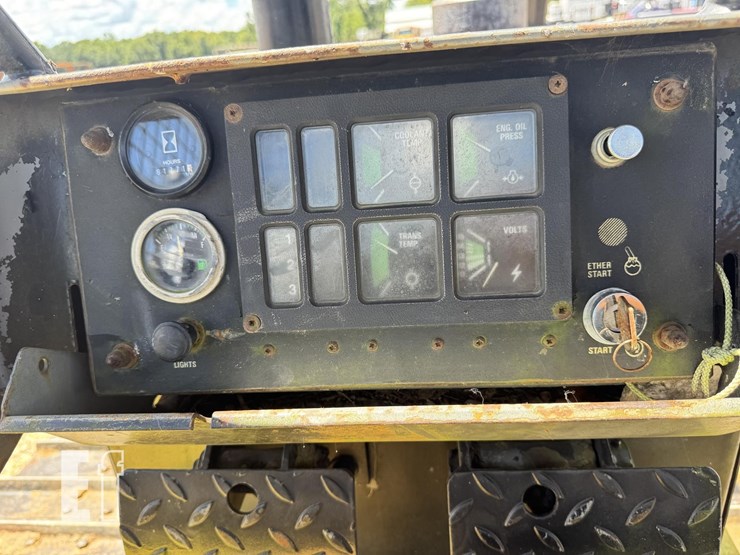 komatsu-d38p-1-image-10