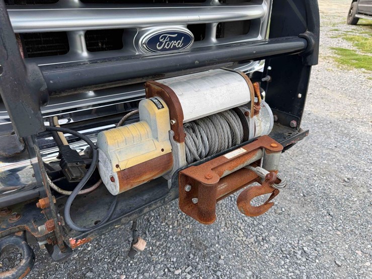 2000-ford-f550-image-8